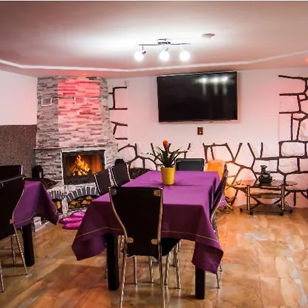 Bed & Breakfast Pensiunea Silvanka *